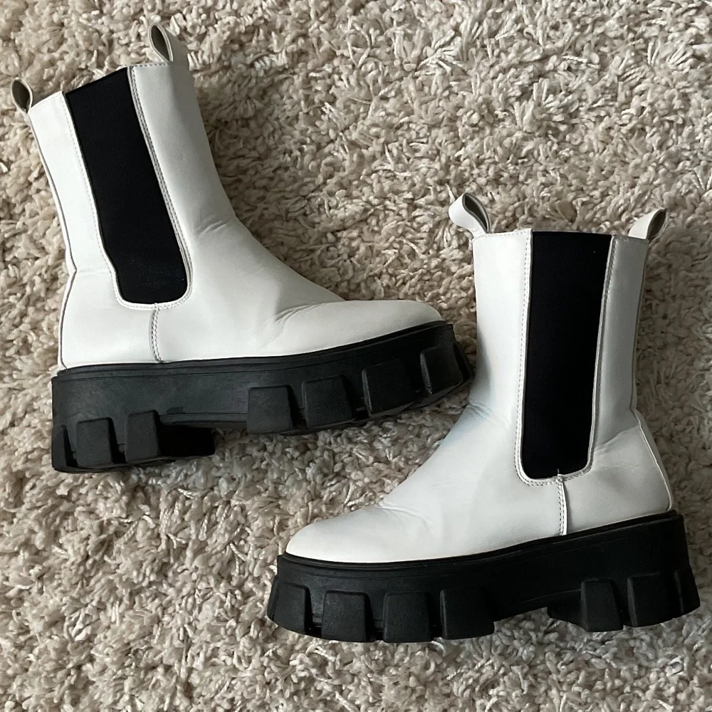 Streetwear Society Chelsea Bootie - size 6 - Picture 2 of 8
